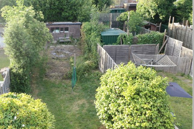 Hamilton Road, Feltham, TW13 3 bed semi