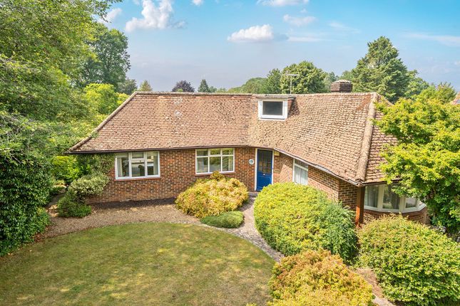 West Lavington, Midhurst, GU29 2 bed detached bungalow for sale
