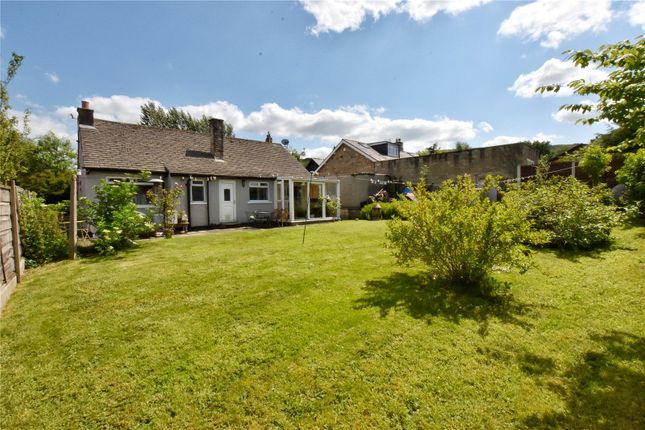 Simmondley Lane, Glossop, Derbyshire... 3 bed detached bungalow for sale