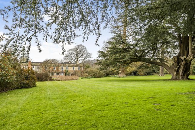7 bedroom semi-detached house for sale