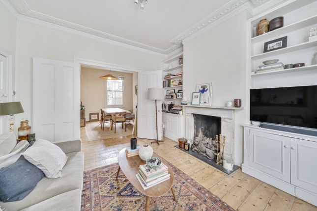 Chetwynd Road, Dartmouth Park NW5 3 bed terraced house for sale