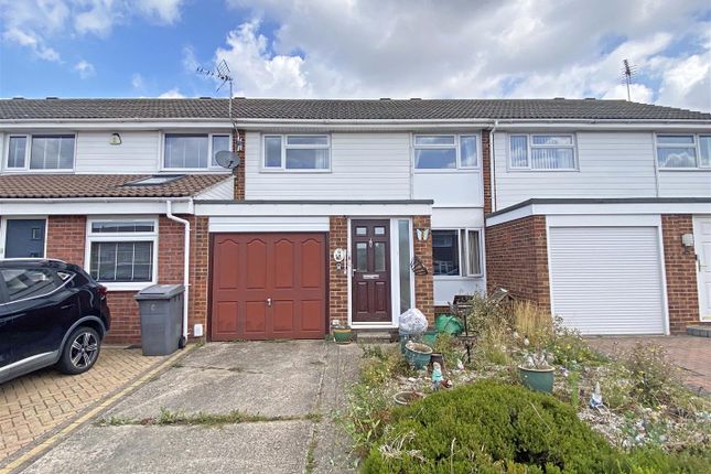 Ashurst Drive, Springfield, Chelmsford 3 bed terraced house for sale