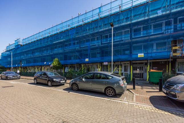 Snowshill Road, London E12 3 bed flat for sale