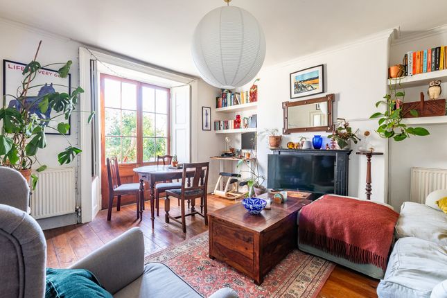 83 Springfield Road, Bristol BS6 2 bed flat for sale