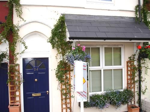 4 bedroom terraced house for sale