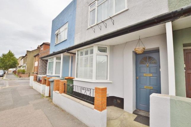 Cruikshank Road, Stratford, E15 1 bed flat for sale