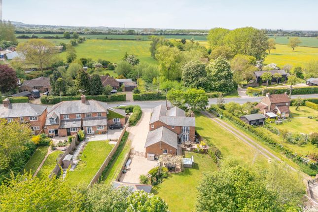 Longwick HP27 5 bed detached house for sale