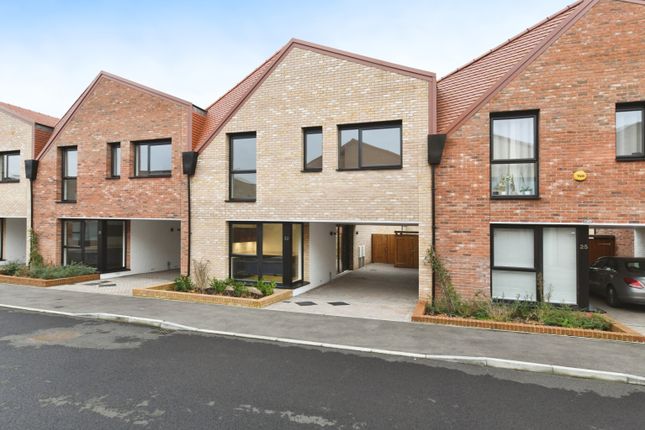 4 bedroom terraced house for sale