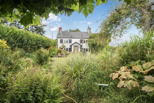 4 bedroom cottage for sale