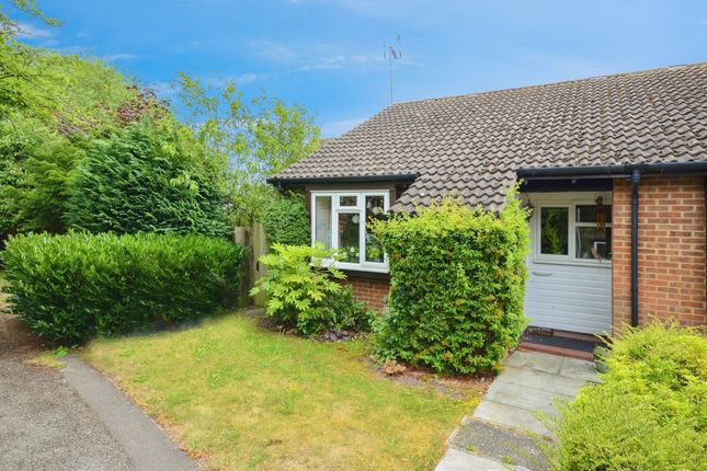 2 bedroom terraced bungalow for sale