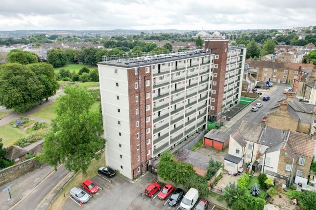 Chantry Court, Gordon Place... 1 bed flat for sale