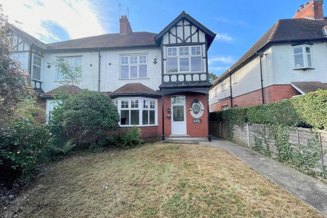 5 bedroom semi-detached house for sale