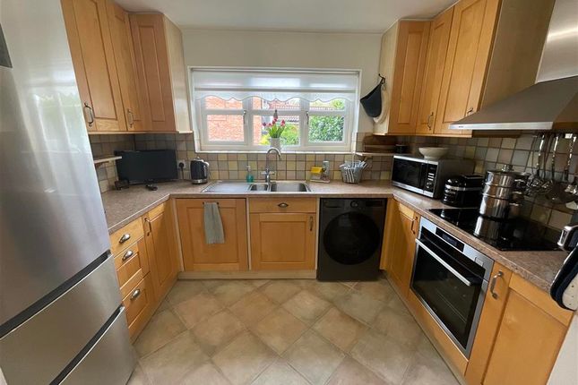 Menzies Avenue, Basildon, Essex 3 bed semi