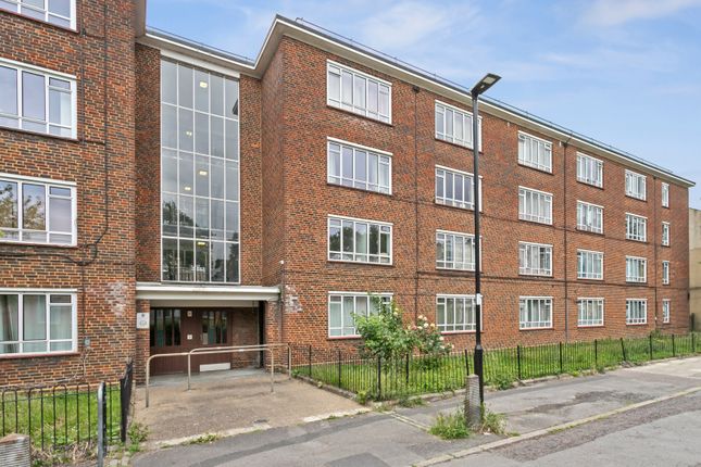 Leigh Road, London, N5 3 bed apartment for sale