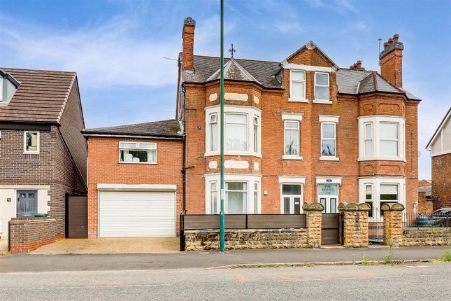 Porchester Road, Nottingham NG3 7 bed semi