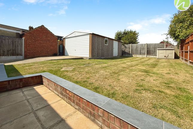 3 bed semi-detached bungalow