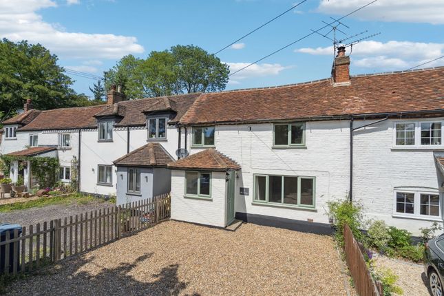 Bricks Lane, High Wycombe HP14 3 bed cottage for sale