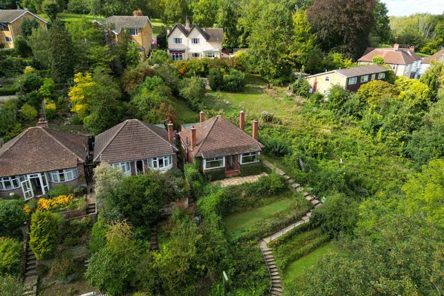 Milner Road, Caterham CR3 3 bed detached bungalow for sale