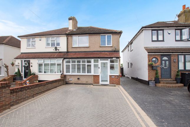 Olron Crescent, Bexleyheath, DA6 3 bed semi