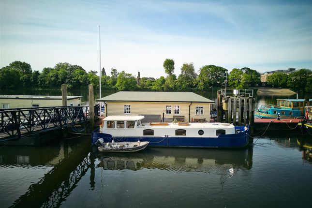 The Dove Pier, Hammersmith, W6 1 bed houseboat for sale