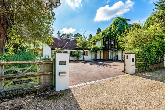 HOOK HEATH 6 bed detached house for sale
