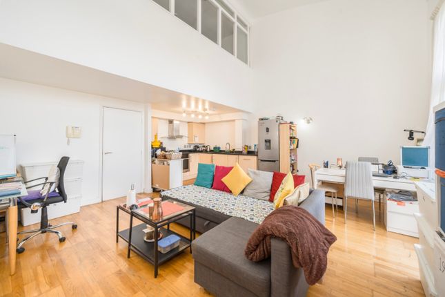 Calderwood Street, London, SE18 2 bed apartment for sale