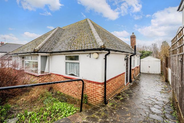 2 bedroom semi-detached bungalow for sale