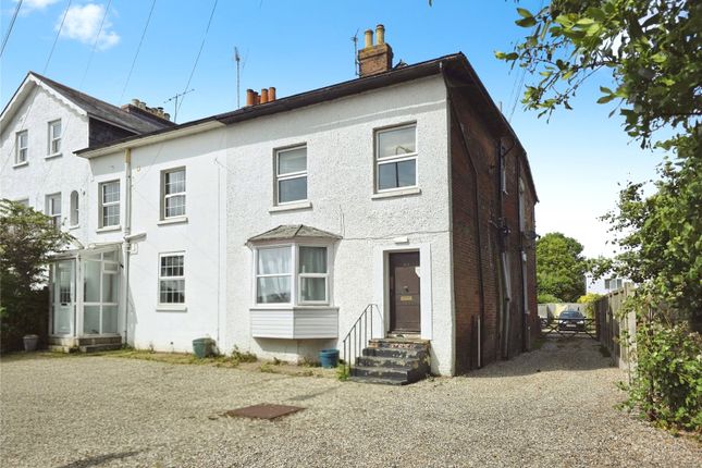 3 bed flat