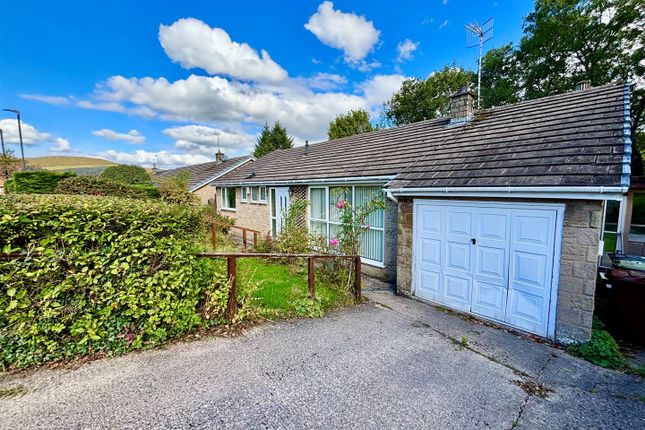 Oaks Avenue, High Peak SK22 3 bed bungalow for sale