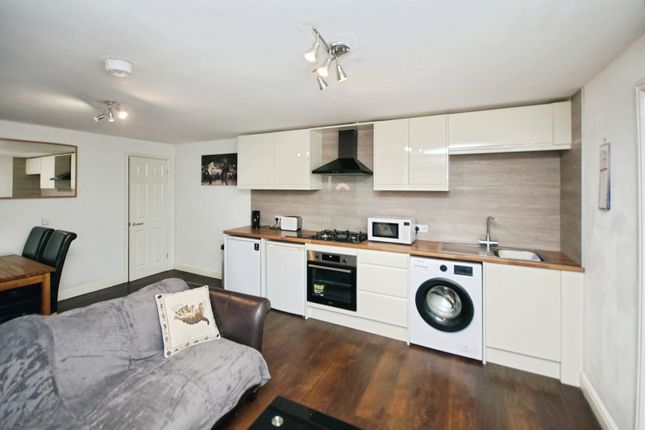 1 bedroom flat for sale