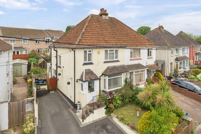 Luscombe Crescent, Paignton, TQ3 3TW 3 bed semi