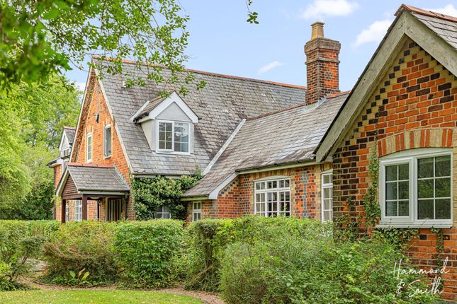 School Lane, Ongar CM5 4 bed detached house for sale