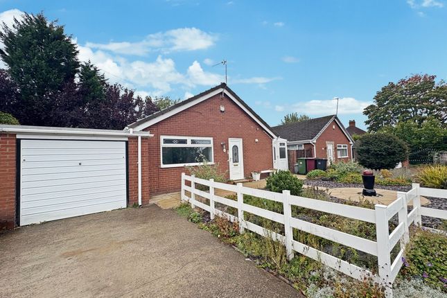 Lower Southfield, Westhoughton, BL5 2 bed bungalow for sale