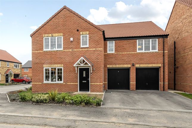 Tractor Court, Carlton, Wakefield... 5 bed detached house for sale