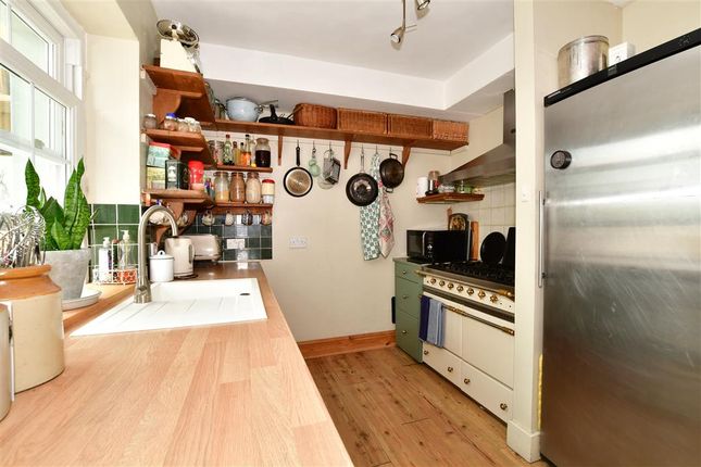 4 bed semi-detached house
