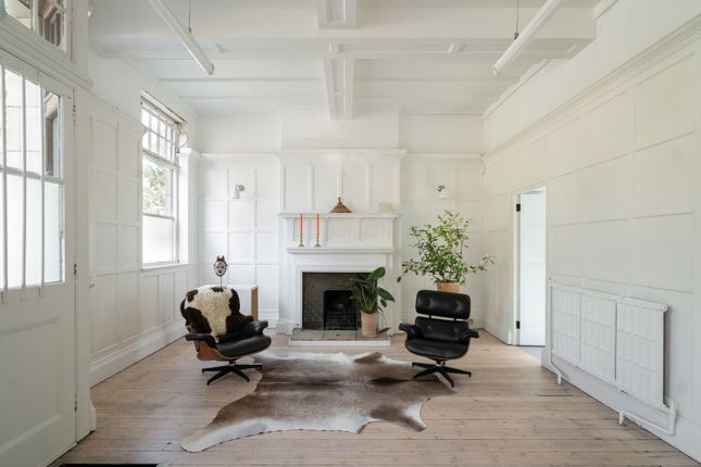 Camberwell New Road, London SE5 4 bed semi