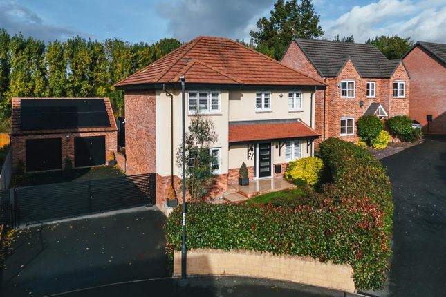 Pomegranate Road, Chesterfield 5 bed detached house for sale