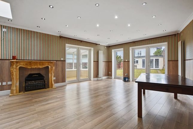 Vincent Gardens, London, NW2 5 bed semi