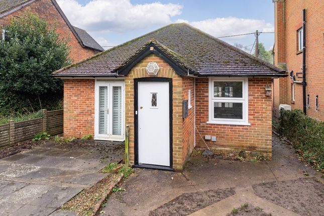 Kiln Lane, Brockham 1 bed detached bungalow for sale