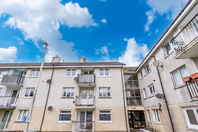 Aikman Place, East Kilbride, G74 3JN 2 bed flat for sale
