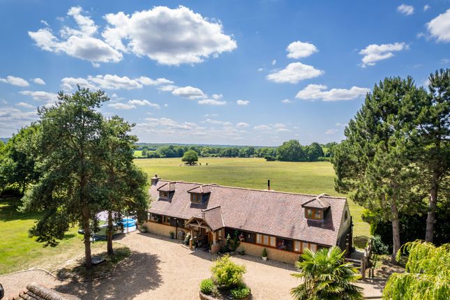 Newchapel Road, Lingfield, RH7 4 bed detached house for sale