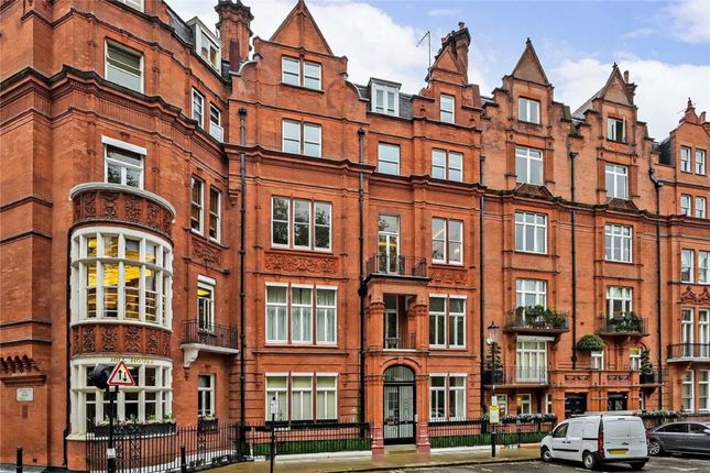 Hans Place, London SW1X 2 bed flat for sale