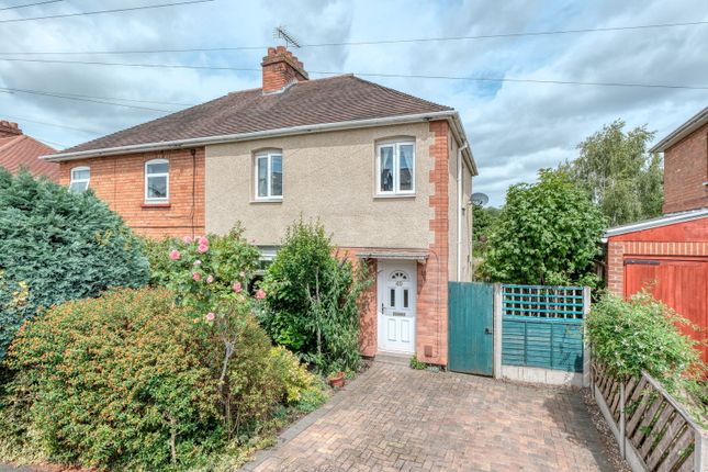 Green Lane, Worcester, WR3 8NY 3 bed semi