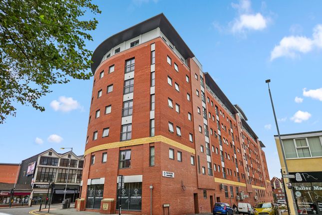 2 bedroom flat for sale