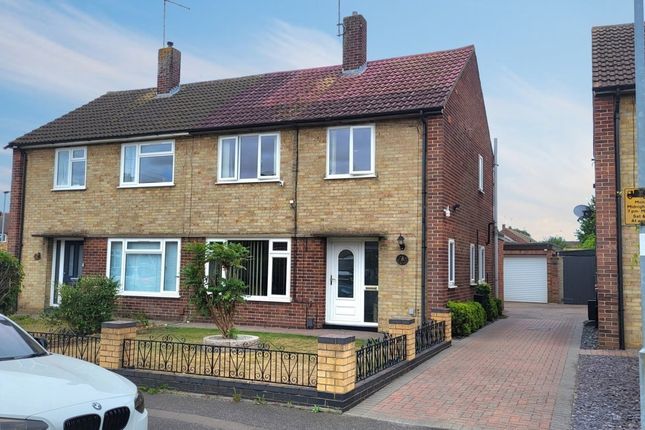 3 bedroom semi-detached house for sale