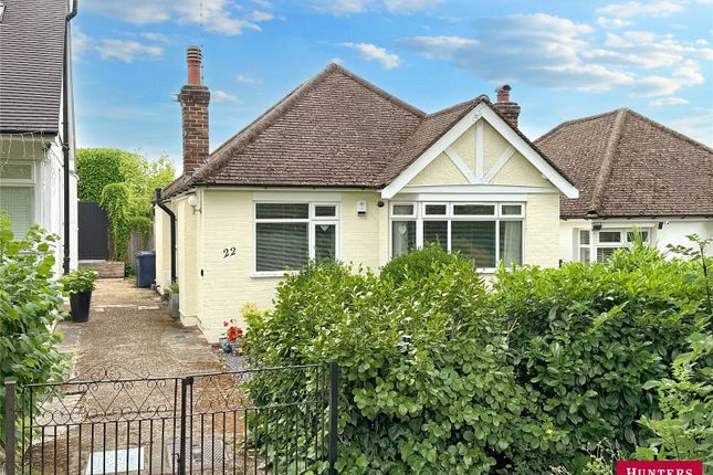 Potters Lane, New Barnet, EN5 3 bed bungalow for sale
