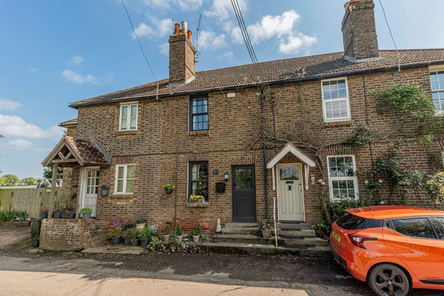 Tickham Lane, Lynsted, ME9 2 bed terraced house for sale