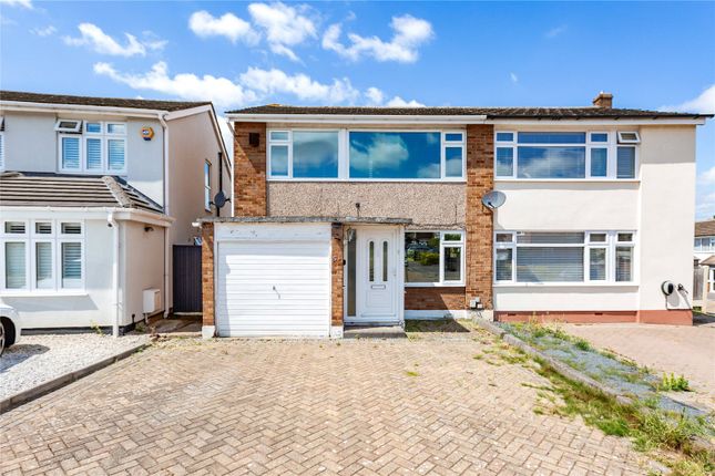 Berkeley Drive, Hornchurch, RM11 3 bed semi