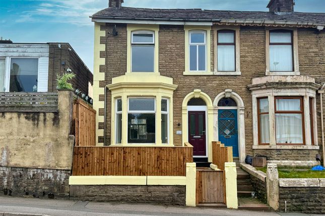 5 bedroom end of terrace house for sale