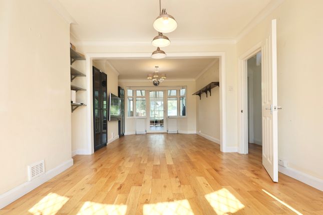 4 bed semi-detached house